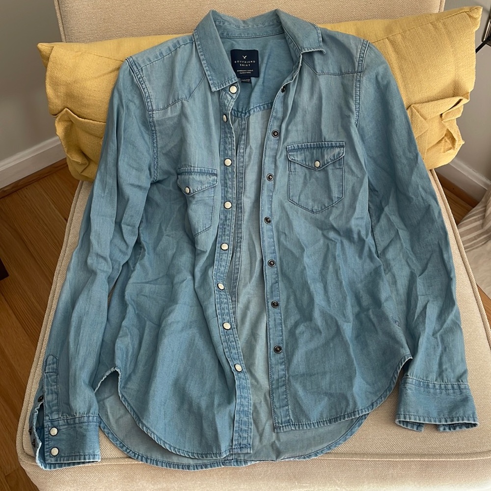 American Eagle Jean Chambray Button Up Shirt Size XXS